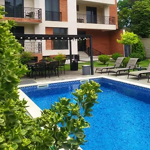 Otel Vinum, Tiflis